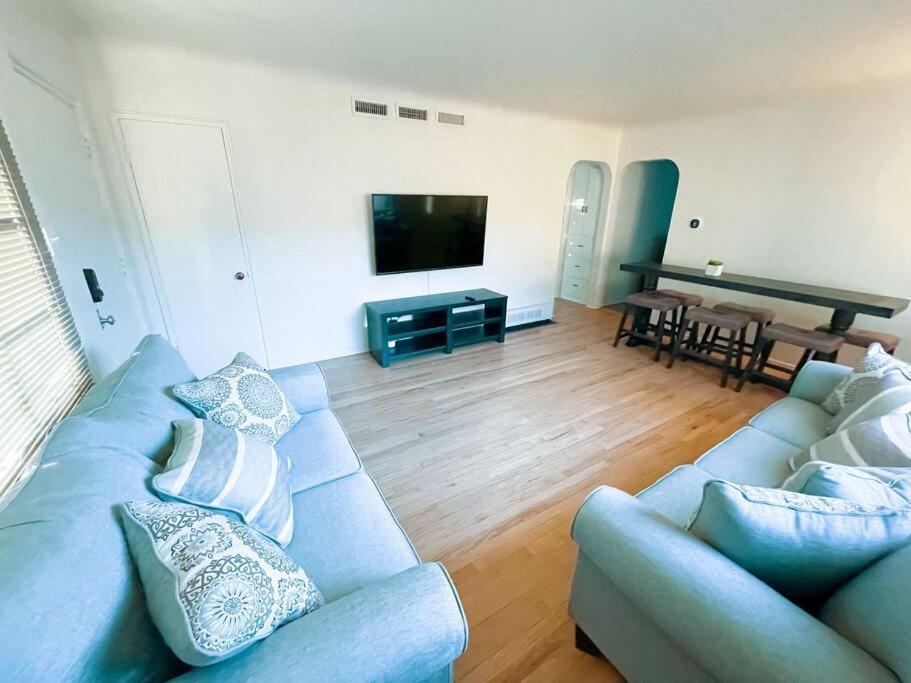 Pet Friendly! Private Casita In Nob Hill Villa Albuquerque Kültér fotó